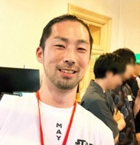 清 泰裕の写真